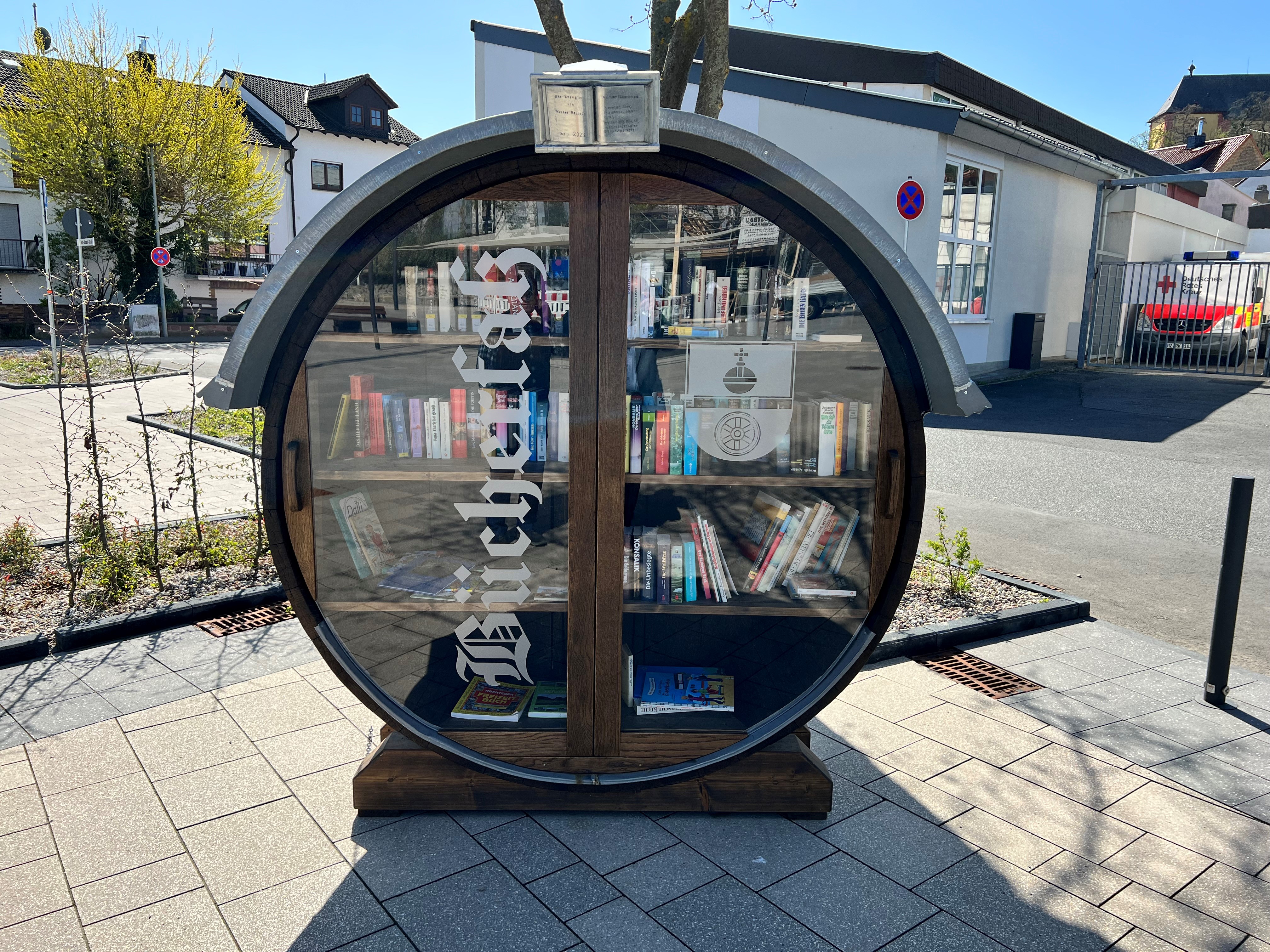 Bücherfass Marktplatz: Quelle: Ortsgemeinde Nackenheim
